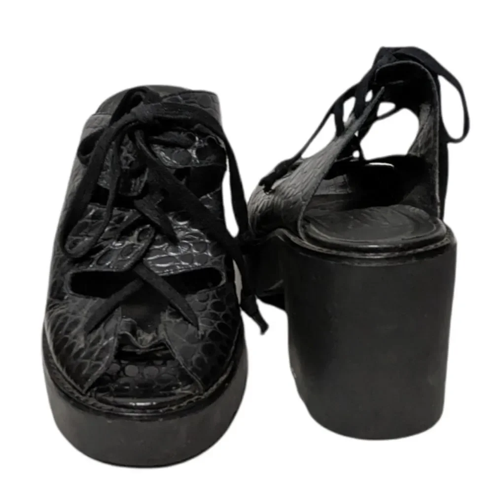 TO BE ANNOUNCED Croc Print Lace-Up Platform Heel Sandals 8